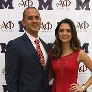 Meet your Posher, Dennis